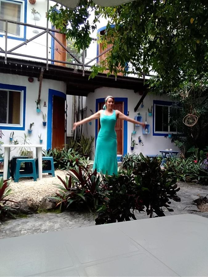 Hostal Jardin Hostel Mahahual Bagian luar foto